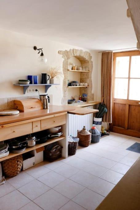 La Bergerie à Cratoule, Domaine Les Musarts Issirac Esterno foto